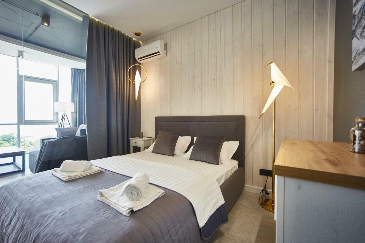 Gagarin Plaza Luxury Sea View Apartments Odessa Extérieur photo