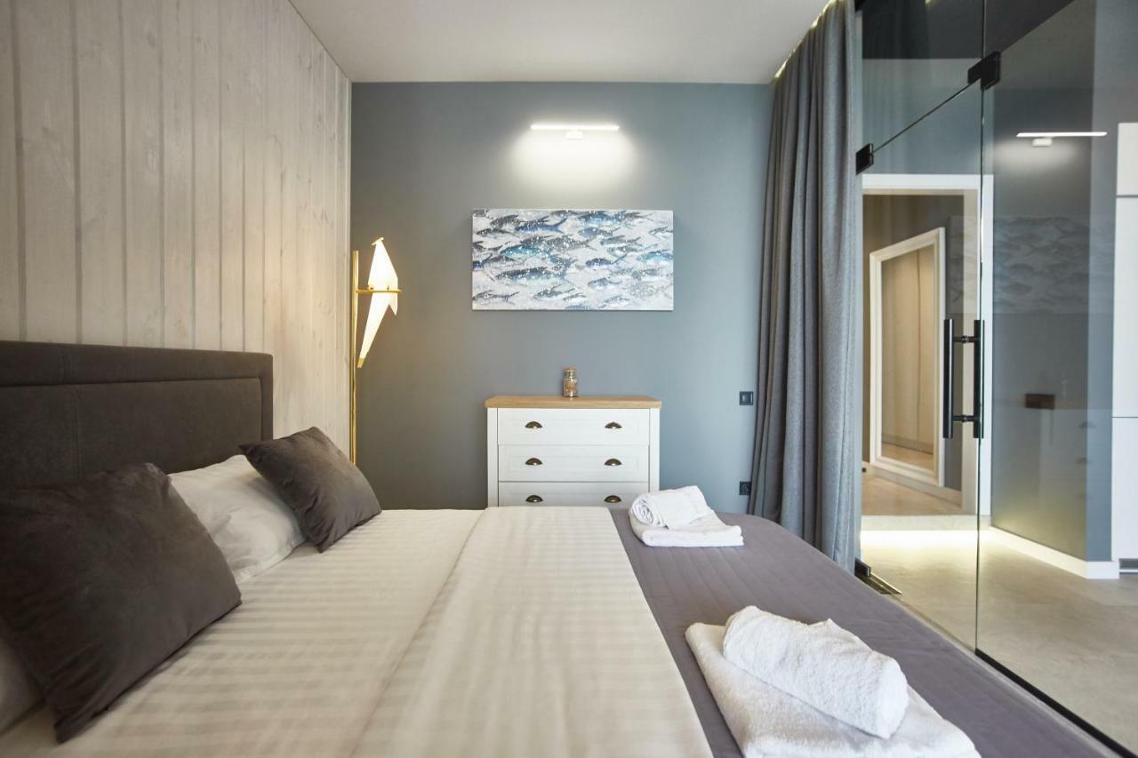 Gagarin Plaza Luxury Sea View Apartments Odessa Extérieur photo