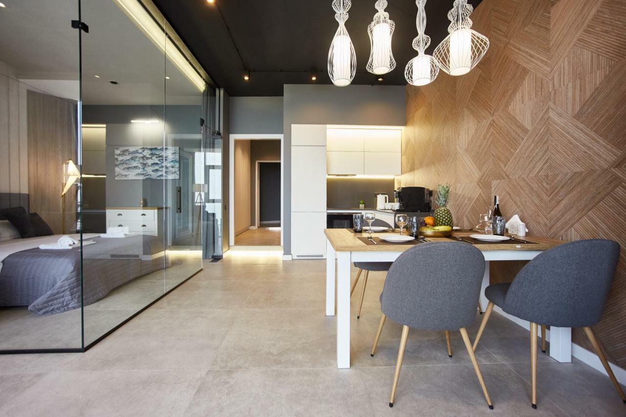 Gagarin Plaza Luxury Sea View Apartments Odessa Extérieur photo