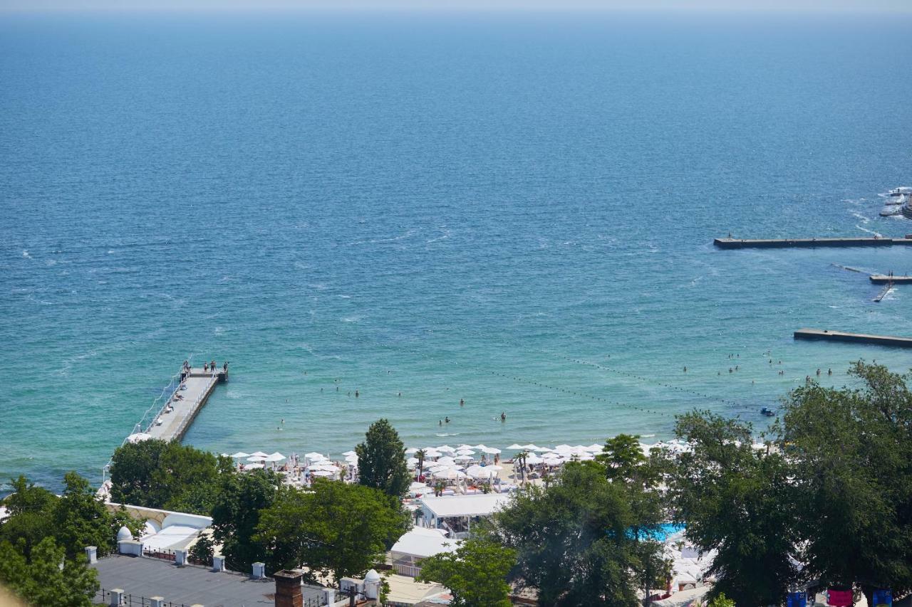 Gagarin Plaza Luxury Sea View Apartments Odessa Extérieur photo