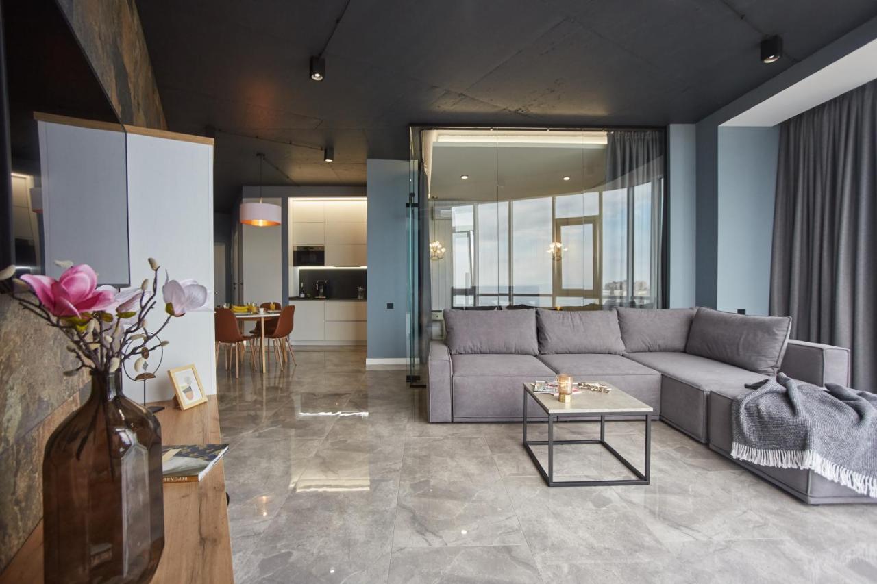 Gagarin Plaza Luxury Sea View Apartments Odessa Extérieur photo