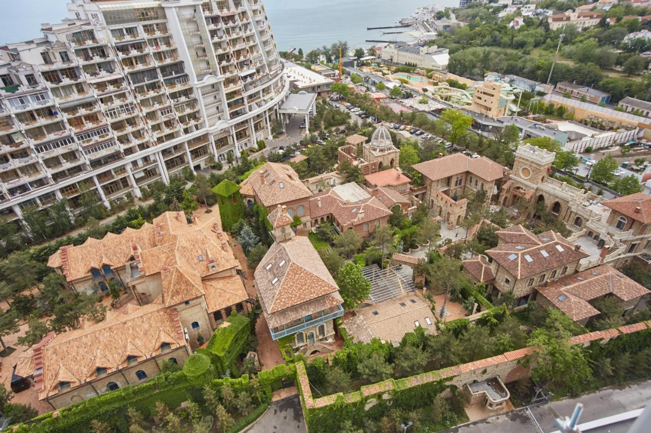 Gagarin Plaza Luxury Sea View Apartments Odessa Extérieur photo